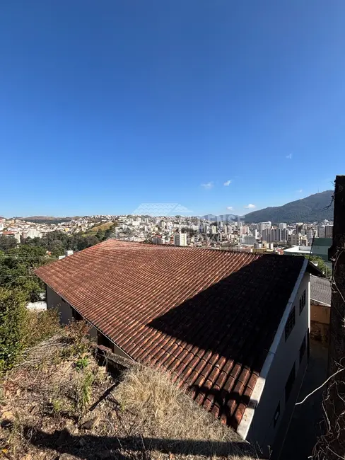 Foto 2 de Casa com 3 quartos à venda, 130m2 em Jardim Cascatinha, Pocos De Caldas - MG