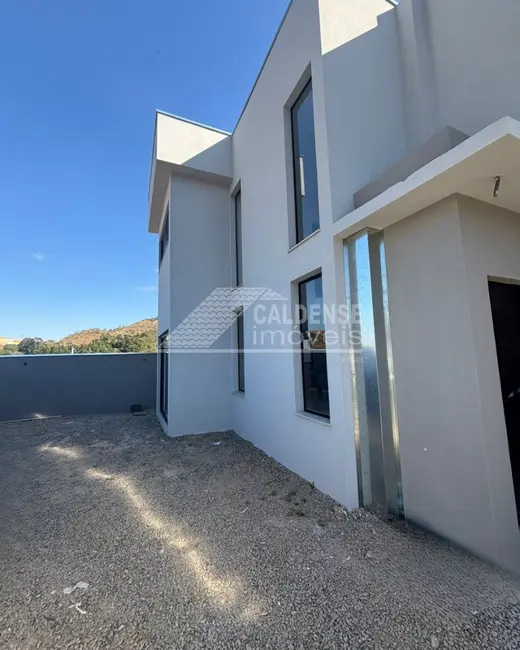 Foto 3 de Casa com 3 quartos à venda, 117m2 em Pocos De Caldas - MG