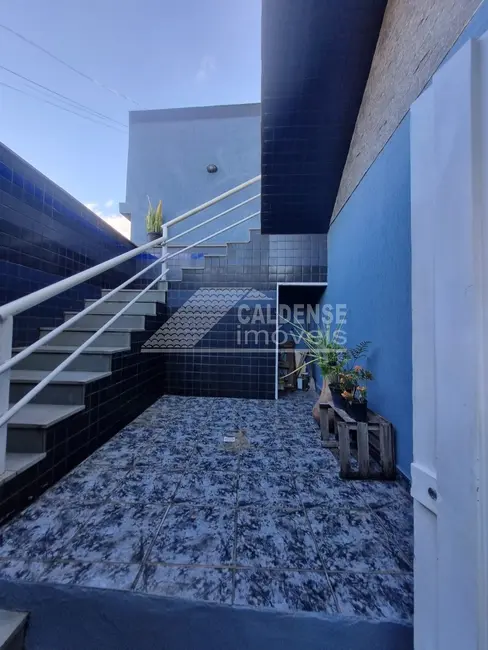 Casa com 3 quartos à venda, 119m2 em Jardim Quisisana, Pocos De Caldas - MG - imagem 3 Foto 3 de Casa com 3 quartos à venda, 119m2 em Jardim Quisisana, Pocos De Caldas - MG