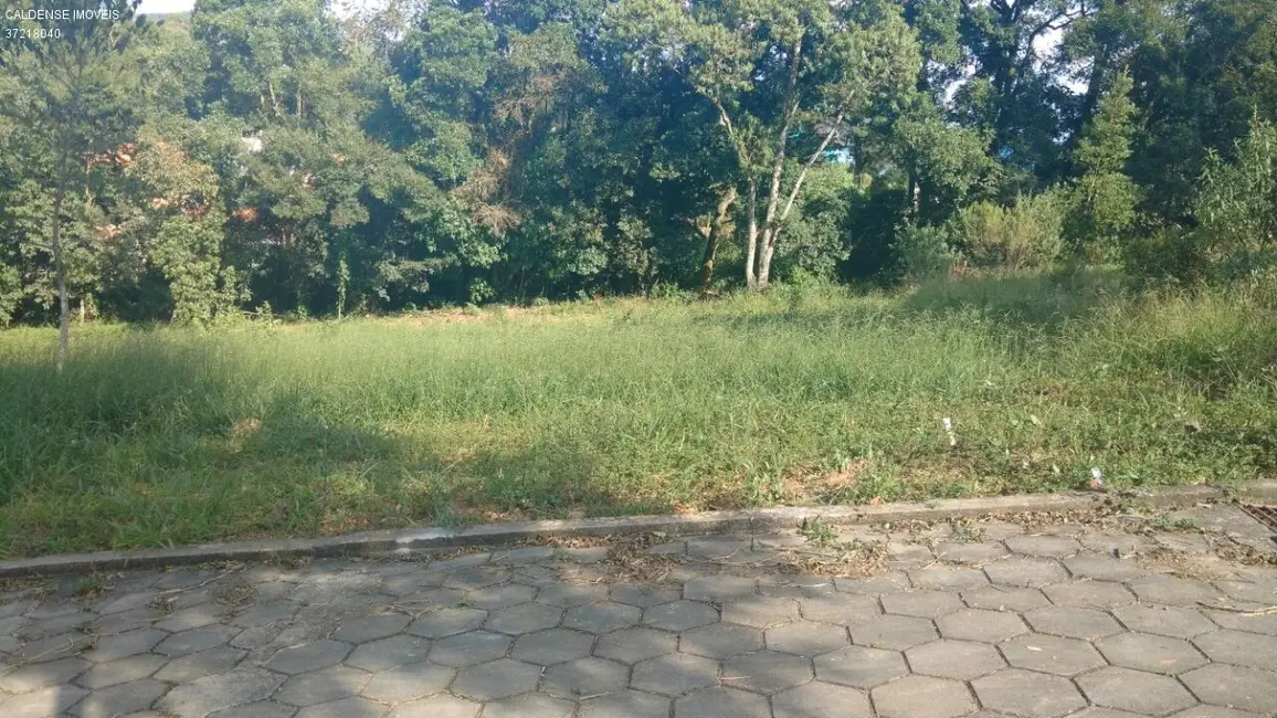 Foto 2 de Chácara à venda em Condomínio Morada das Flores, Pocos De Caldas - MG