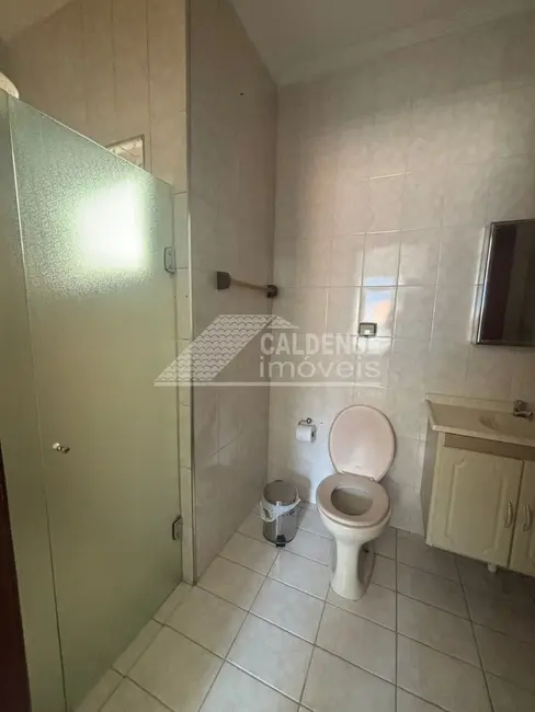 Foto 6 de Casa com 3 quartos à venda, 102m2 em Jardim Ipê, Pocos De Caldas - MG