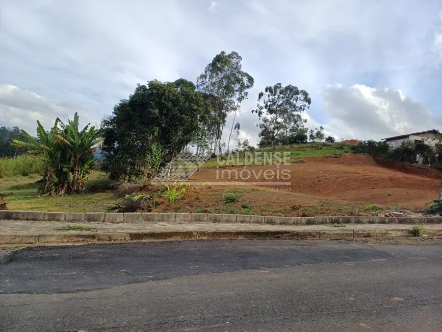 Foto 2 de Terreno / Lote com 3 quartos à venda, 5650m2 em Chácaras Poços de Caldas, Pocos De Caldas - MG