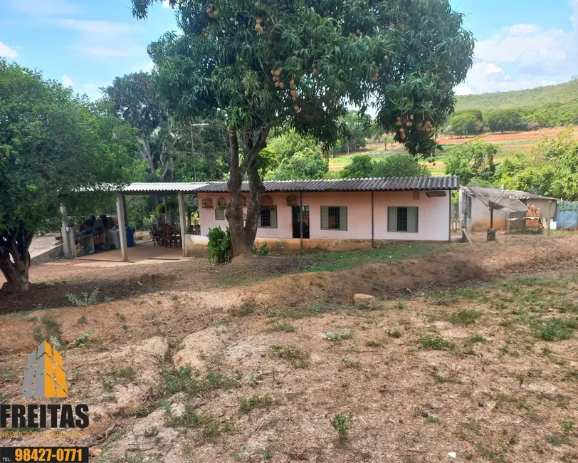 Foto 4 de Chácara com 5 quartos à venda, 15000m2 em Área Rural de Luziânia, Luziania - GO