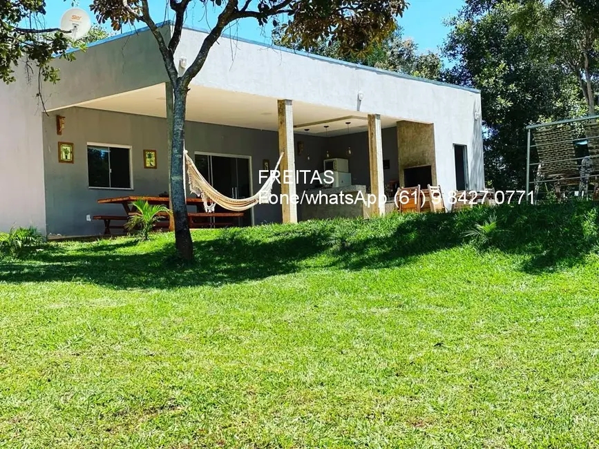 Foto 1 de Chácara com 3 quartos à venda, 15000m2 em Área Rural de Planaltina, Planaltina - GO