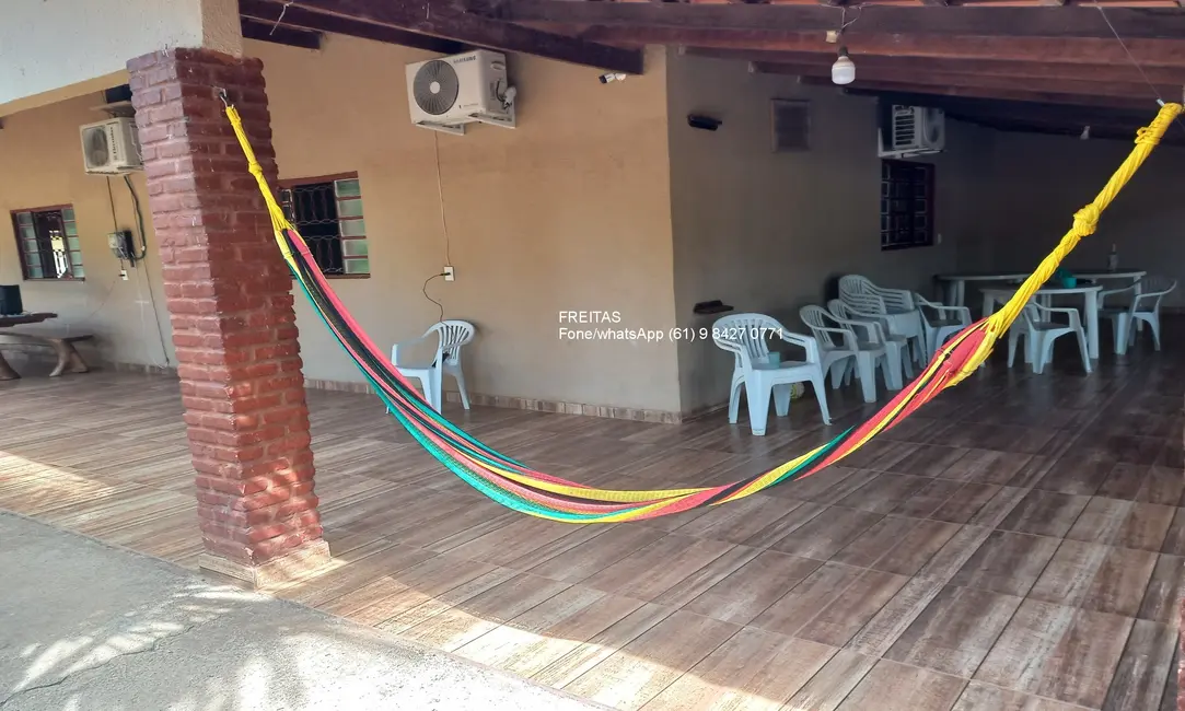 Foto 1 de Chácara com 3 quartos à venda, 20000m2 em Área Rural de Planaltina, Planaltina - GO