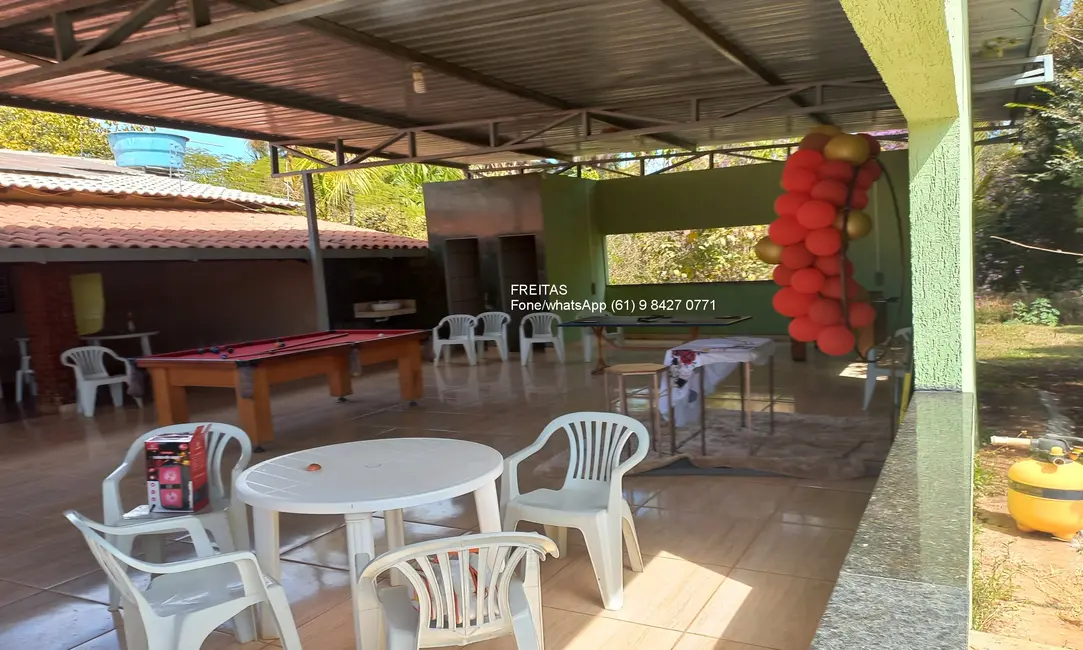Foto 2 de Chácara com 3 quartos à venda, 20000m2 em Área Rural de Planaltina, Planaltina - GO