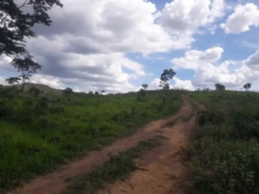 Foto 8 de Fazenda / Haras à venda, 180m2 em Área Rural de Santo Antônio do Descoberto, Santo Antonio Do Descoberto - GO