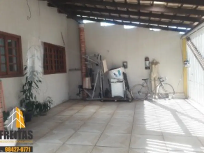 Casa com 3 quartos à venda, 225m2 em Brasilia - DF - imagem 6 Foto 6 de Casa com 3 quartos à venda, 225m2 em Brasilia - DF