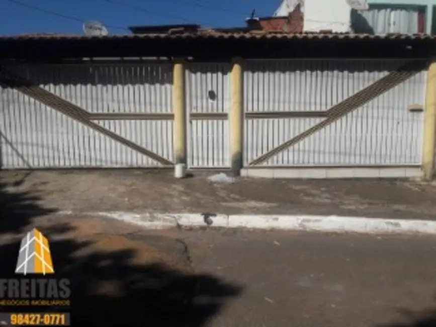 Casa com 3 quartos à venda, 225m2 em Brasilia - DF - imagem 5 Foto 5 de Casa com 3 quartos à venda, 225m2 em Brasilia - DF