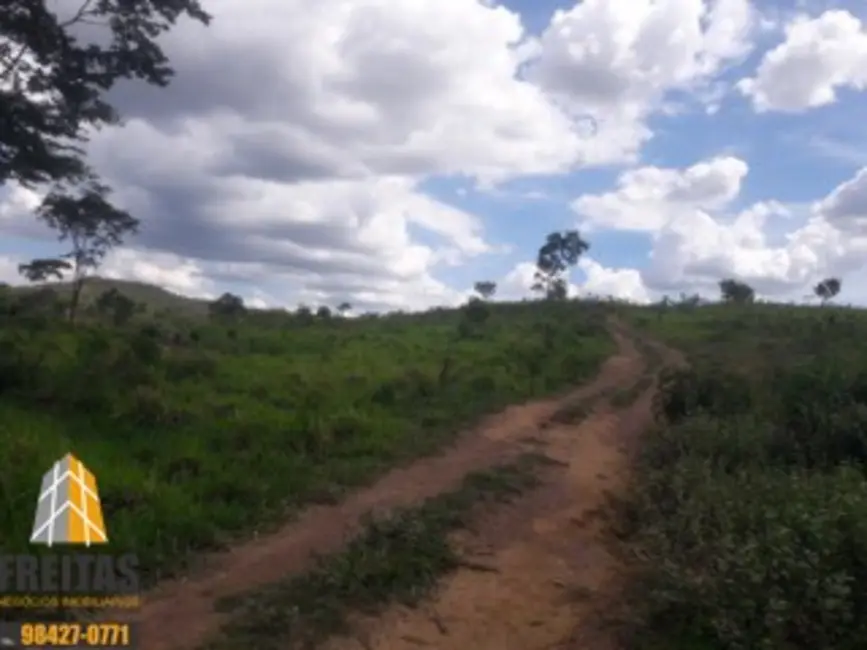 Foto 8 de Fazenda / Haras à venda, 180m2 em Santo Antonio Do Descoberto - GO