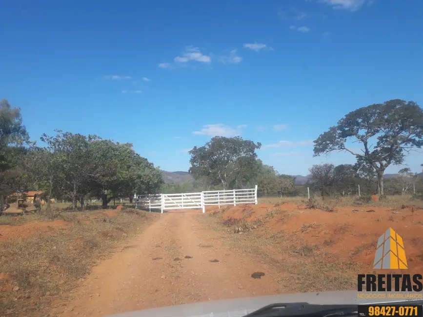 Fazenda / Haras com 3 quartos à venda, 99m2 em Unai - MG - imagem 6 Foto 6 de Fazenda / Haras com 3 quartos à venda, 99m2 em Unai - MG