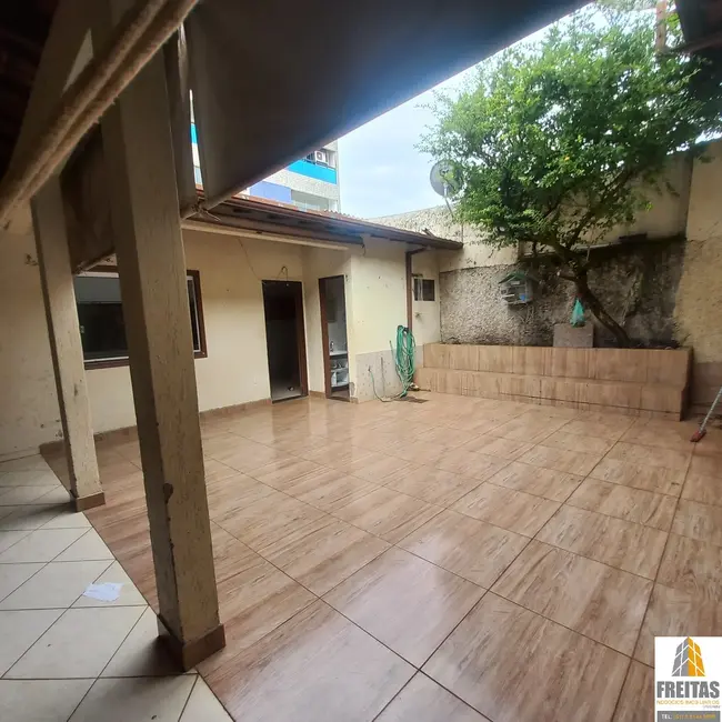 Casa com 4 quartos à venda, 180m2 em Taguatinga Sul (Taguatinga), Brasilia - DF - imagem 7 Foto 7 de Casa com 4 quartos à venda, 180m2 em Taguatinga Sul (Taguatinga), Brasilia - DF