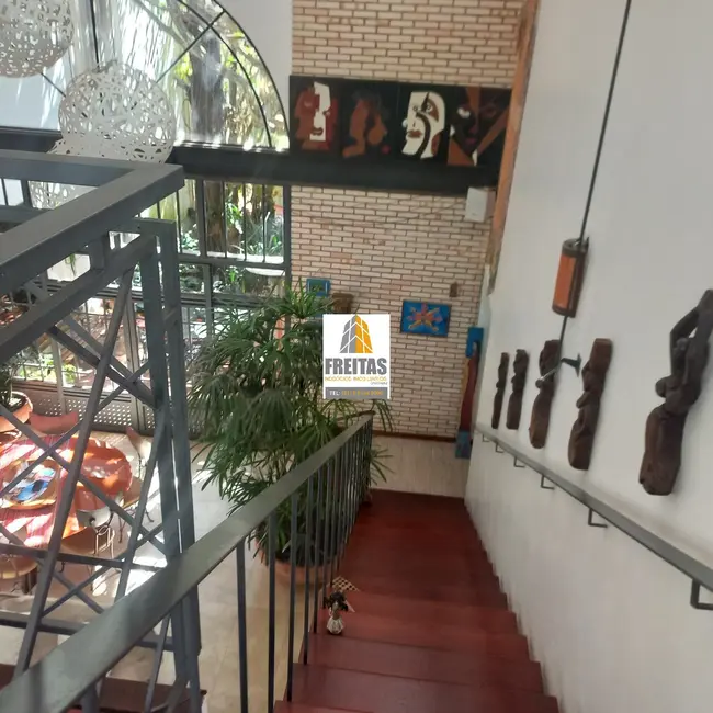 Casa de Condomínio com 4 quartos à venda, 566m2 em Park Way, Brasilia - DF - imagem 3 Foto 3 de Casa de Condomínio com 4 quartos à venda, 566m2 em Park Way, Brasilia - DF