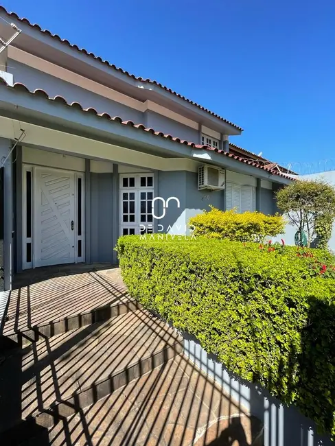 Foto 1 de Casa com 3 quartos à venda em Camobi, Santa Maria - RS
