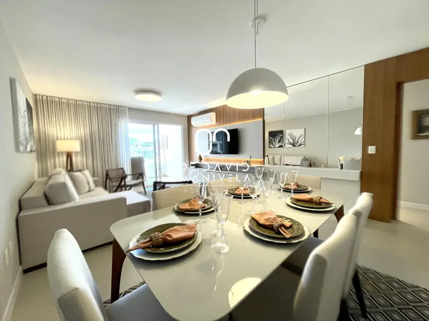 Foto 2 de Apartamento com 3 quartos à venda, 122m2 em Nossa Senhora de Lourdes, Santa Maria - RS