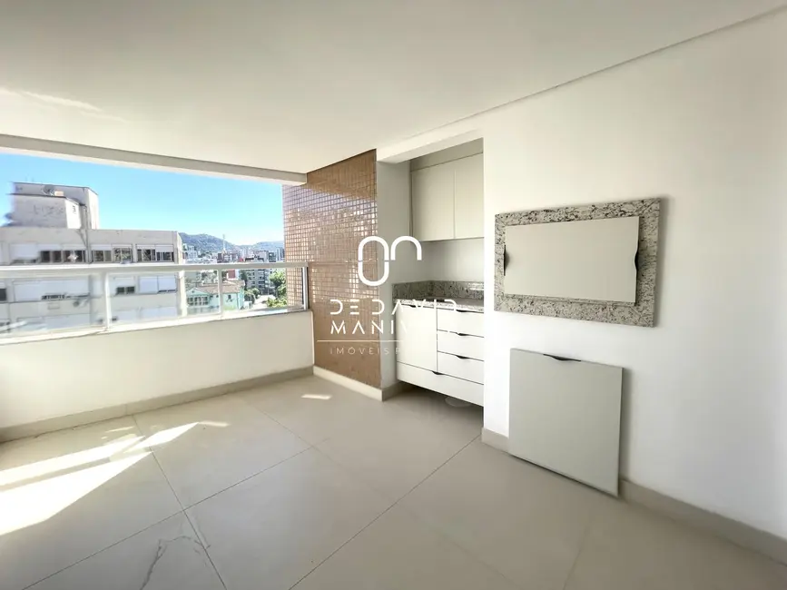 Foto 5 de Apartamento com 2 quartos à venda, 117m2 em Nossa Senhora de Lourdes, Santa Maria - RS