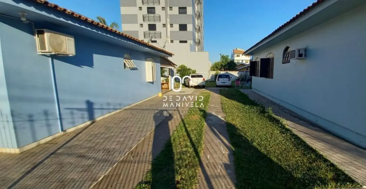 Foto 2 de Terreno / Lote à venda, 660m2 em Camobi, Santa Maria - RS