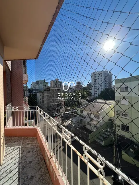 Foto 1 de Cobertura com 4 quartos à venda, 128m2 em Centro, Santa Maria - RS