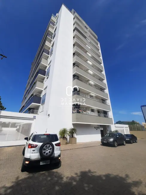 Foto 2 de Apartamento com 3 quartos à venda, 183m2 em Nossa Senhora de Fátima, Santa Maria - RS