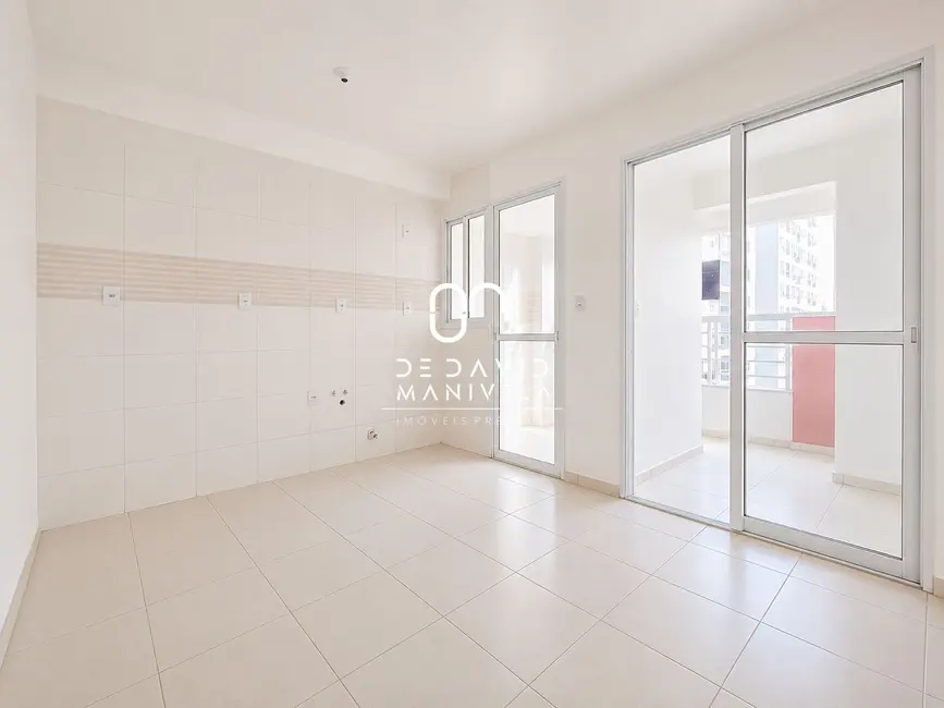 Apartamento com 2 quartos à venda, 95m2 em Centro, Santa Maria - RS - imagem 5 Foto 5 de Apartamento com 2 quartos à venda, 95m2 em Centro, Santa Maria - RS