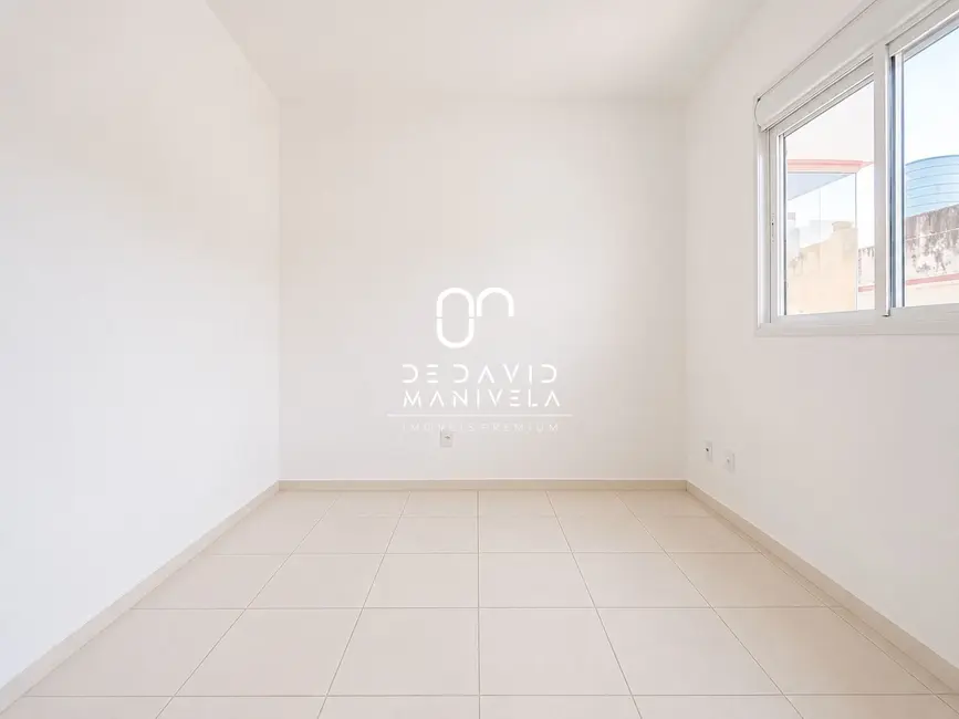 Apartamento com 2 quartos à venda, 95m2 em Centro, Santa Maria - RS - imagem 8 Foto 8 de Apartamento com 2 quartos à venda, 95m2 em Centro, Santa Maria - RS