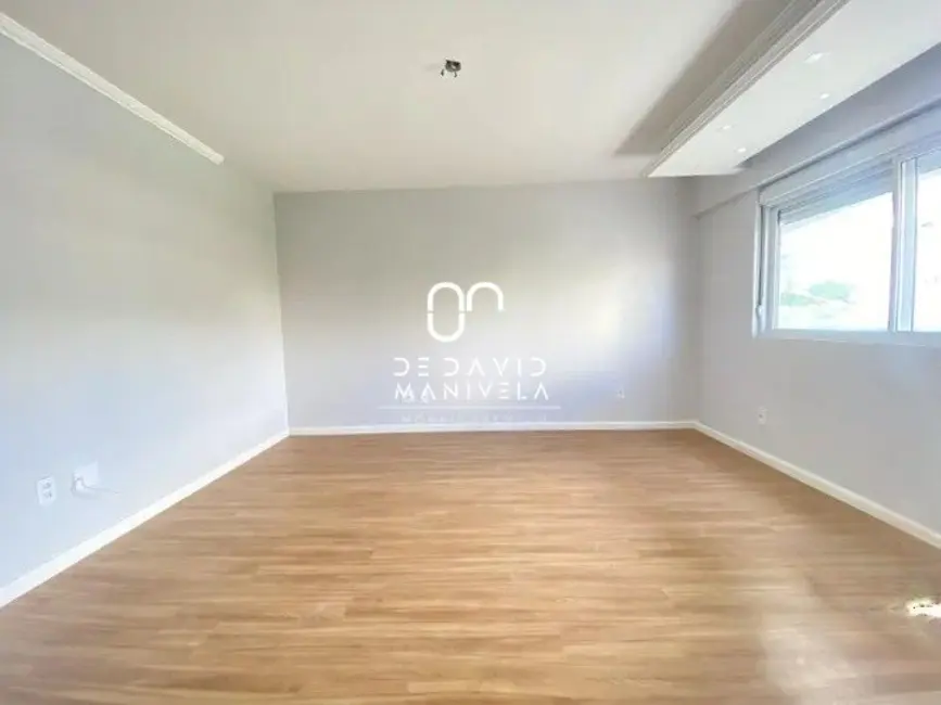 Foto 6 de Apartamento com 3 quartos para alugar, 150m2 em Centro, Santa Maria - RS