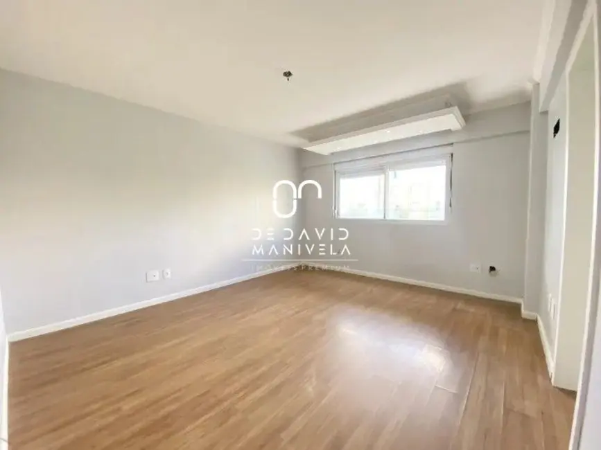 Foto 8 de Apartamento com 3 quartos para alugar, 150m2 em Centro, Santa Maria - RS