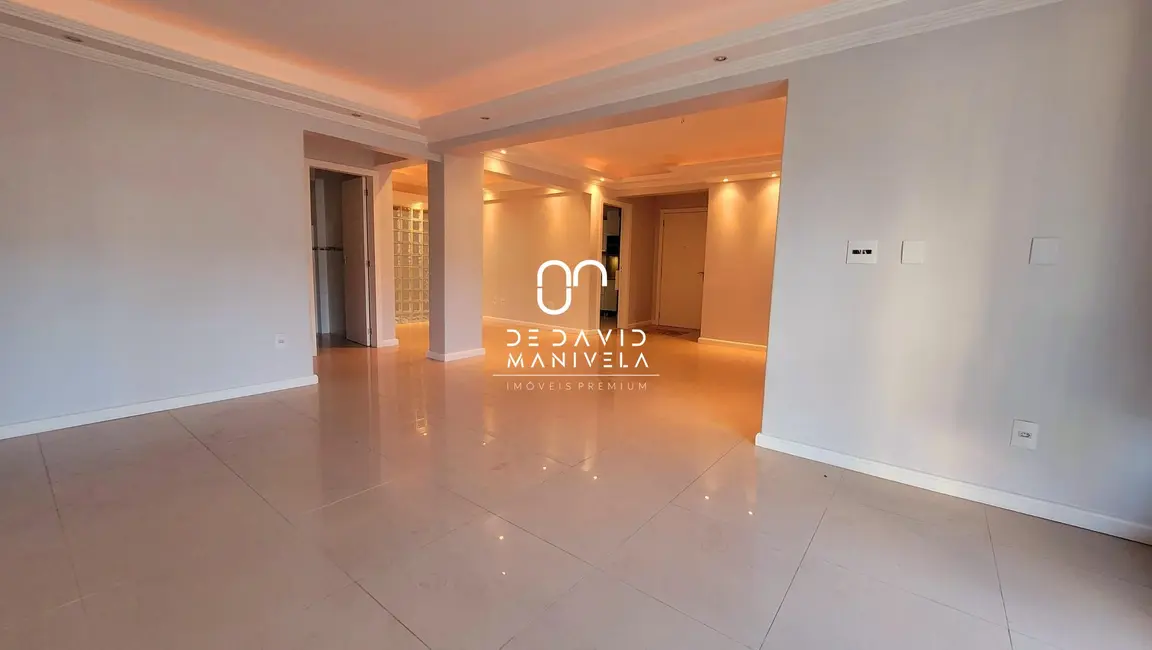 Foto 1 de Apartamento com 3 quartos à venda, 150m2 em Centro, Santa Maria - RS