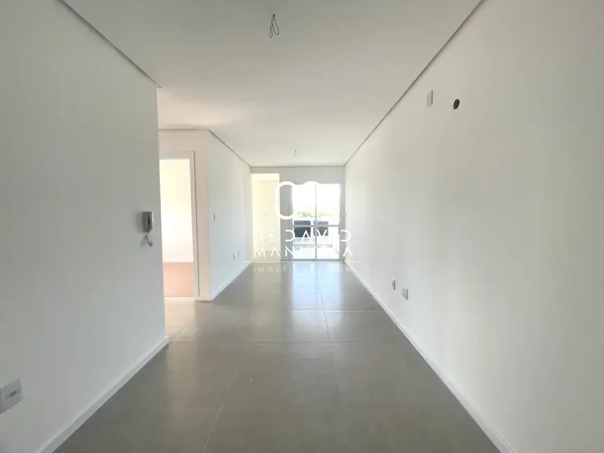 Foto 2 de Apartamento com 2 quartos à venda, 73m2 em Nossa Senhora de Lourdes, Santa Maria - RS
