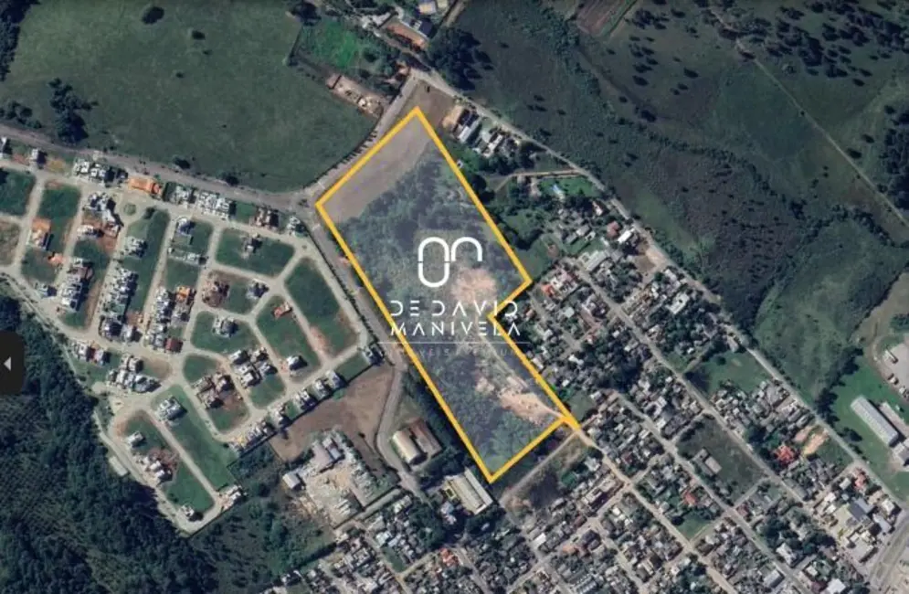 Foto 1 de Terreno / Lote à venda, 70000m2 em Tomazetti, Santa Maria - RS