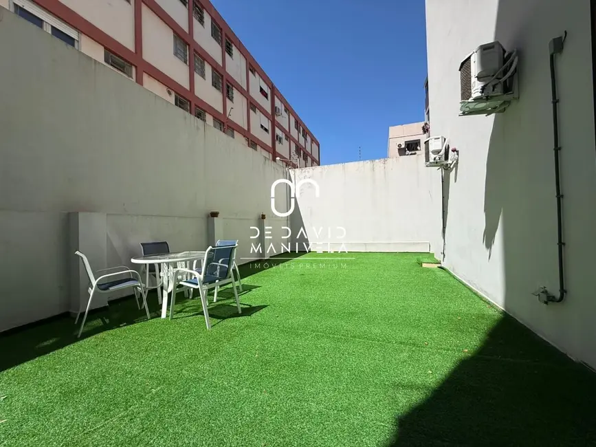 Foto 2 de Apartamento com 3 quartos à venda, 233m2 em Nossa Senhora de Lourdes, Santa Maria - RS