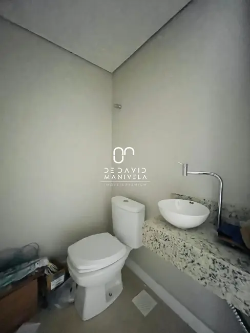 Casa com 3 quartos para alugar, 118m2 em Camobi, Santa Maria - RS - imagem 9 Foto 9 de Casa com 3 quartos para alugar, 118m2 em Camobi, Santa Maria - RS