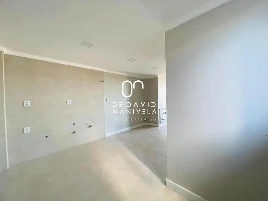 Casa com 3 quartos para alugar, 118m2 em Camobi, Santa Maria - RS - imagem 8 Foto 8 de Casa com 3 quartos para alugar, 118m2 em Camobi, Santa Maria - RS