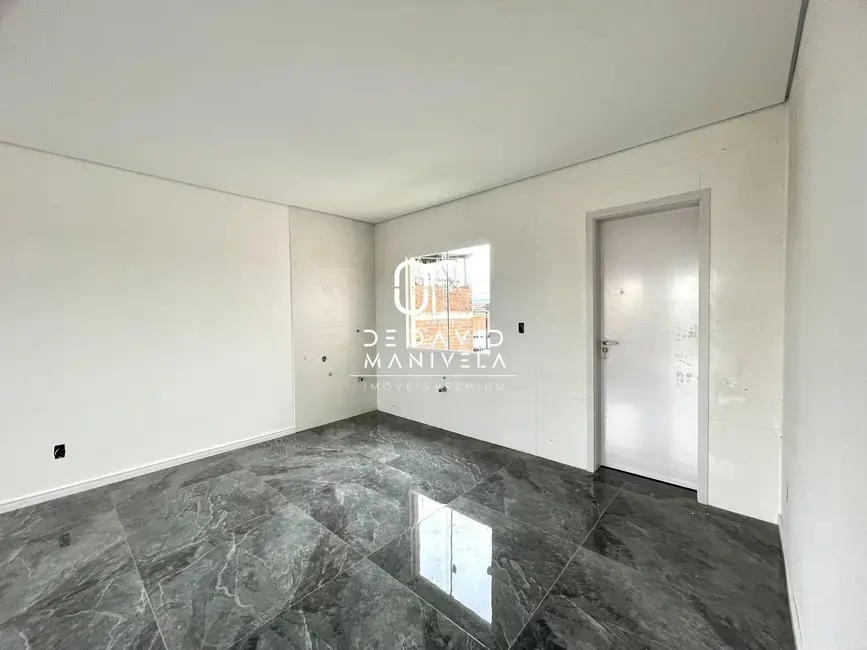 Foto 6 de Apartamento com 2 quartos para alugar, 80m2 em São João, Santa Maria - RS