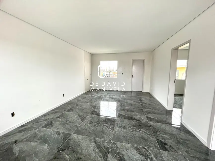 Foto 4 de Apartamento com 2 quartos para alugar, 80m2 em São João, Santa Maria - RS