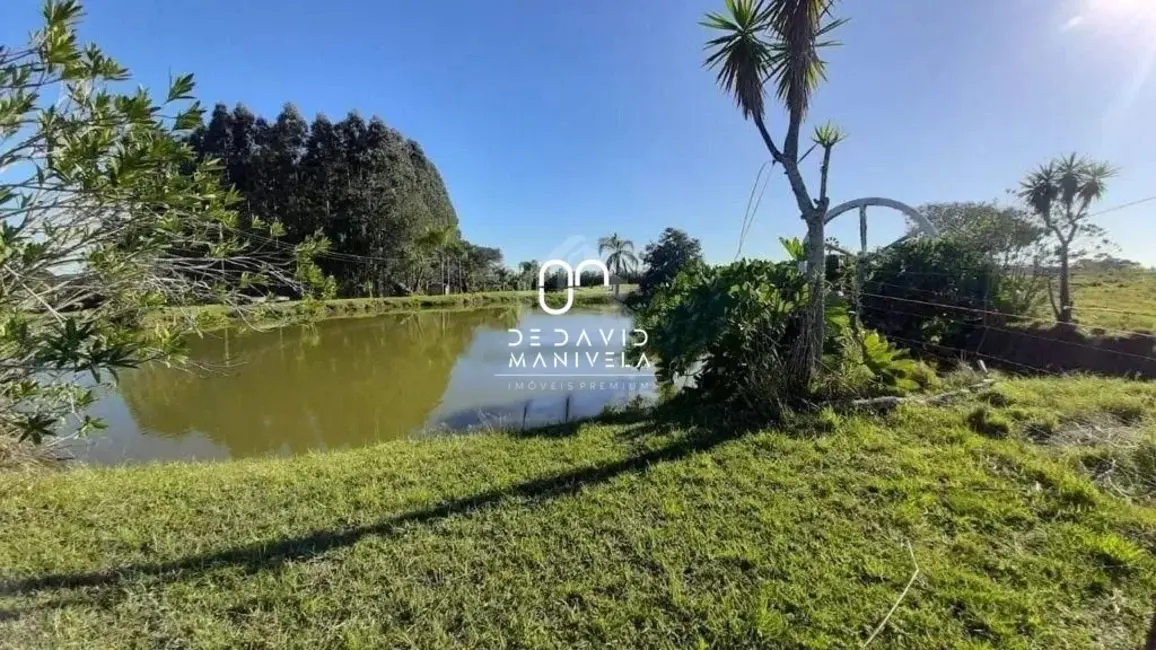 Chácara com 4 quartos para alugar, 300m2 em Santa Maria - RS - imagem 6 Foto 6 de Chácara com 4 quartos para alugar, 300m2 em Santa Maria - RS