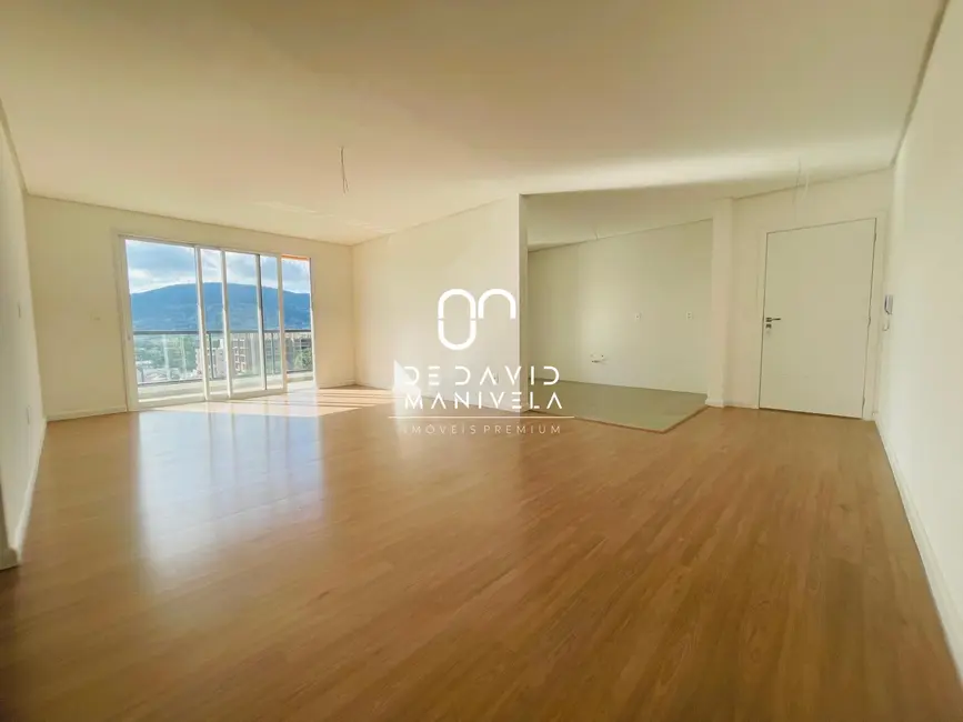 Foto 1 de Apartamento com 3 quartos à venda, 127m2 em Camobi, Santa Maria - RS