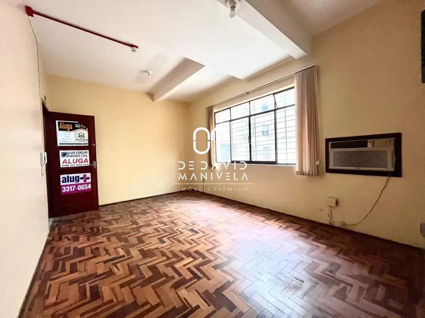 Foto 2 de Apartamento com 1 quarto para alugar, 32m2 em Centro, Santa Maria - RS