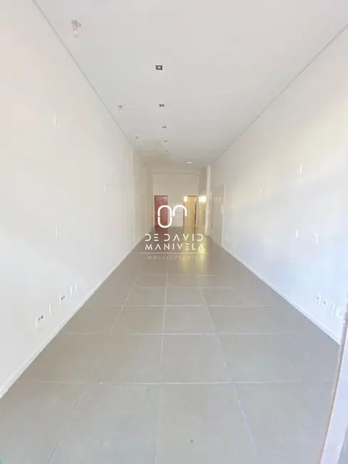 Foto 1 de Sala Comercial com 1 quarto para alugar, 70m2 em Bonfim, Santa Maria - RS