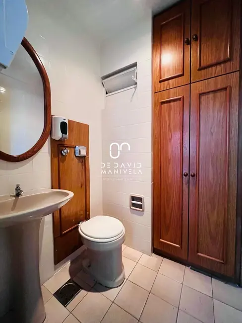 Sala Comercial com 1 quarto para alugar, 34m2 em Centro, Santa Maria - RS - imagem 6 Foto 6 de Sala Comercial com 1 quarto para alugar, 34m2 em Centro, Santa Maria - RS