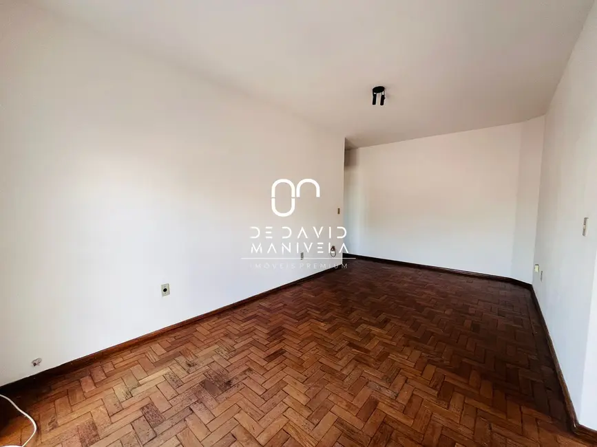 Foto 3 de Apartamento com 2 quartos para alugar, 73m2 em Patronato, Santa Maria - RS