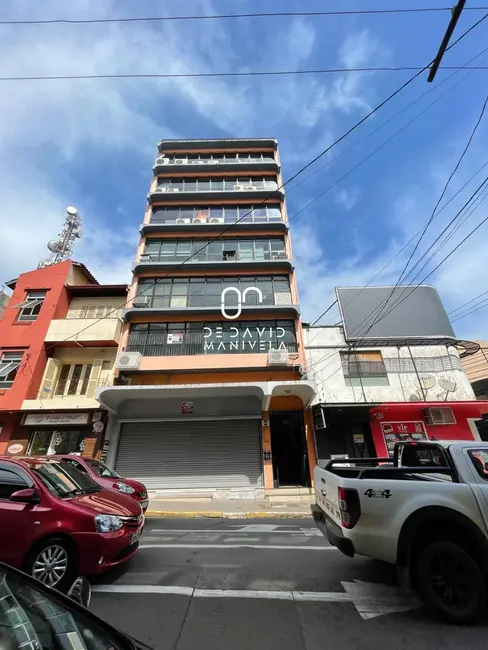 Foto 1 de Loja com 2 quartos para alugar, 273m2 em Santa Maria - RS
