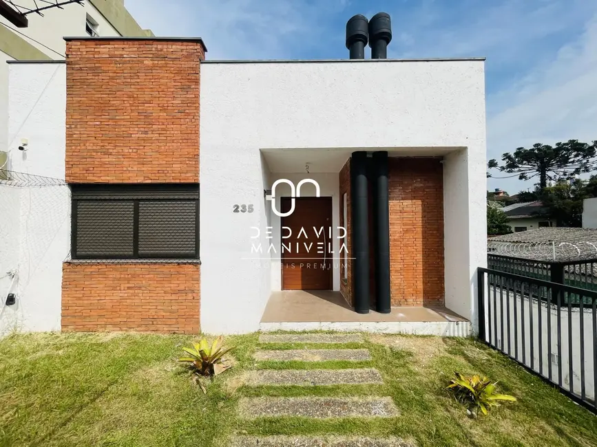 Foto 1 de Casa com 3 quartos à venda, 210m2 em Presidente João Goulart, Santa Maria - RS