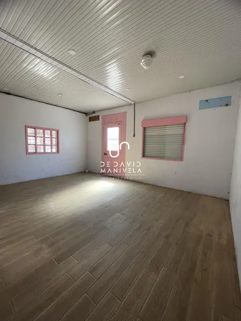 Foto 1 de Sala Comercial com 2 quartos para alugar, 120m2 em Centro, Santa Maria - RS