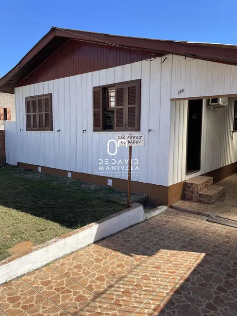 Foto 1 de Casa com 3 quartos à venda, 66m2 em Juscelino Kubitschek, Santa Maria - RS