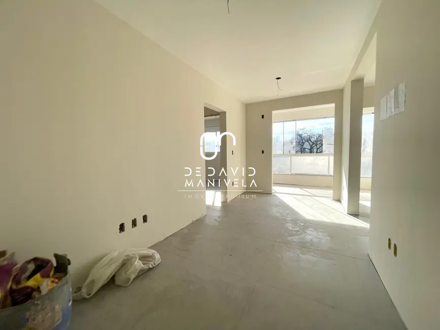 Foto 2 de Apartamento com 2 quartos à venda, 60m2 em Nossa Senhora do Rosário, Santa Maria - RS