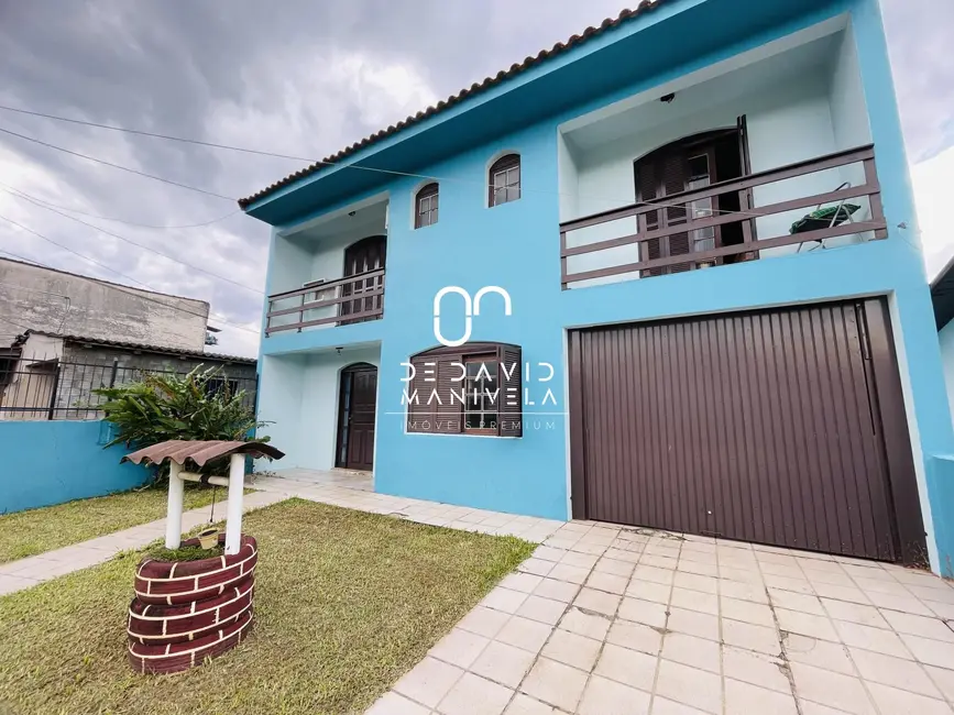 Foto 1 de Casa com 4 quartos à venda, 175m2 em Patronato, Santa Maria - RS