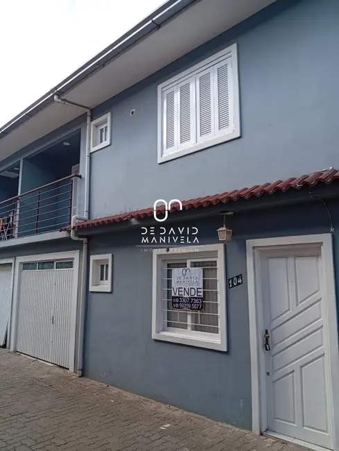 Foto 1 de Casa de Condomínio com 2 quartos à venda, 92m2 em Pinheiro Machado, Santa Maria - RS