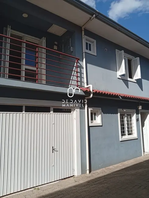 Foto 2 de Casa de Condomínio com 2 quartos à venda, 92m2 em Pinheiro Machado, Santa Maria - RS