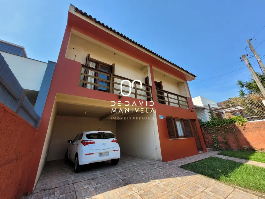 Foto 1 de Casa com 4 quartos à venda, 300m2 em São José, Santa Maria - RS